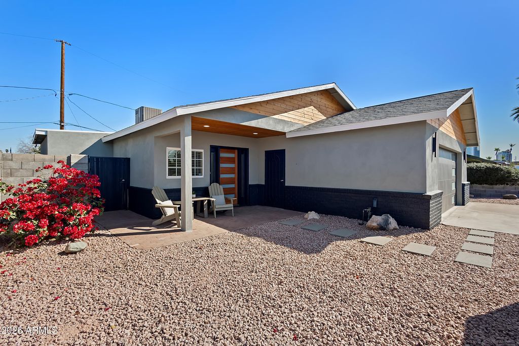 846 W MITCHELL Drive, Phoenix, AZ 85013 — photo 2