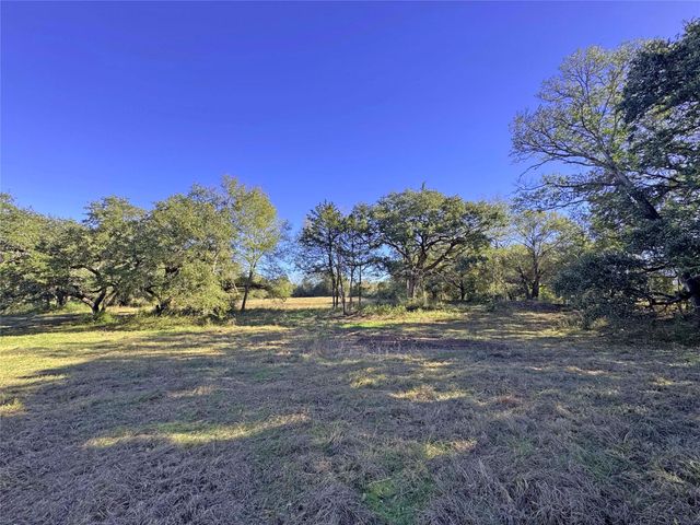 1A Hoppers Lane, Brenham, TX 77833