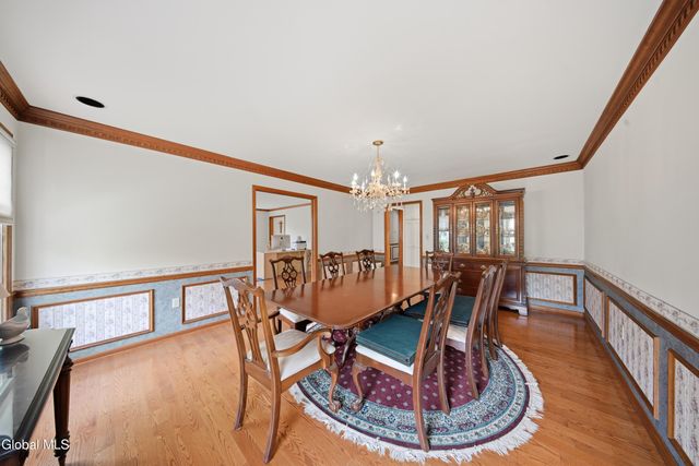 47 Park Drive, Menands, NY 12204