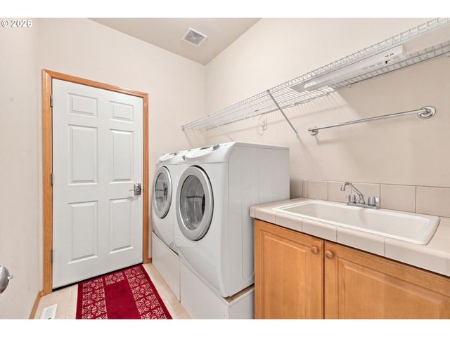 3700 Se 176TH Ave, Vancouver, WA 98683