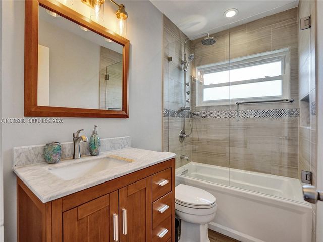 620 W Palmetto Park Rd, Boca Raton, FL 33486