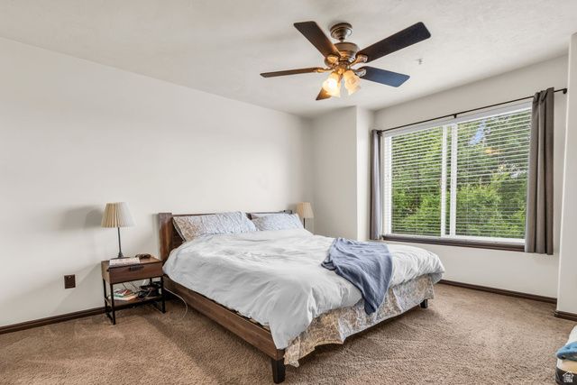 816 N SHEPARD CREEK PKWY, Farmington, UT 84025