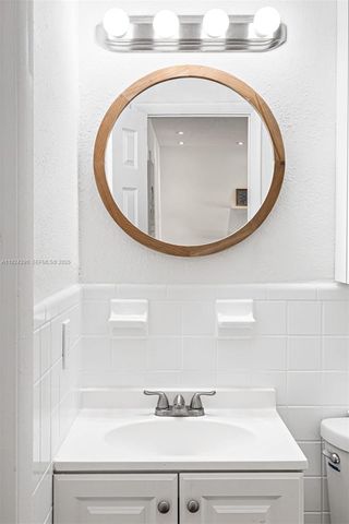 811 Tequesta St 2, Fort Lauderdale, FL 33312