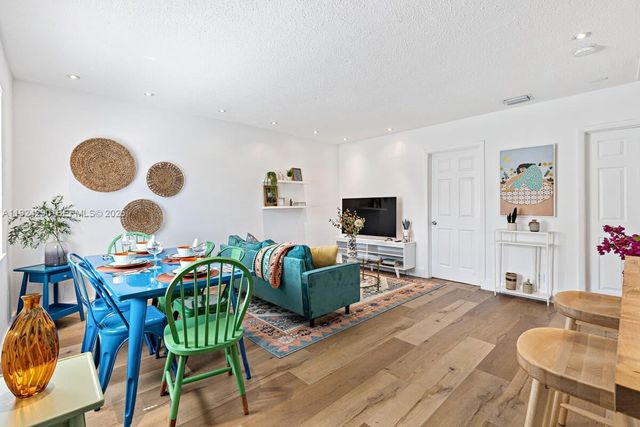 811 Tequesta St 2, Fort Lauderdale, FL 33312