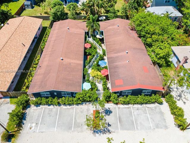 811 Tequesta St 2, Fort Lauderdale, FL 33312