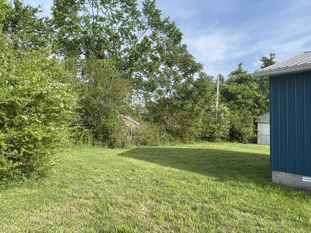 105 General Ave, Centerville, TN 37033