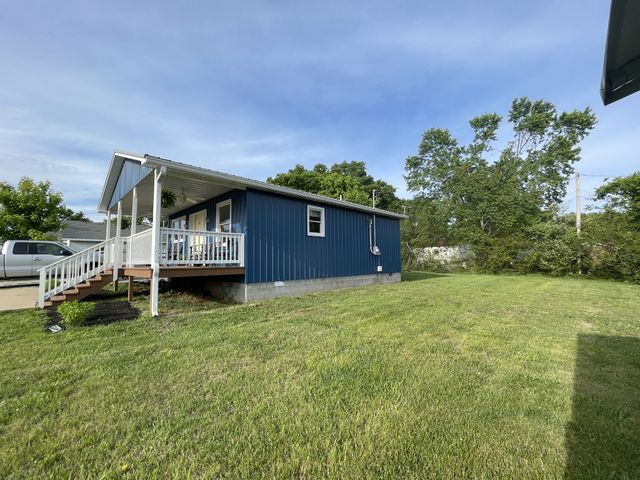 105 General Ave, Centerville, TN 37033