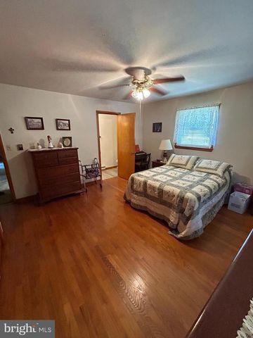8221 STONE BRIDGE ROAD, Greencastle, PA 17225