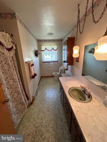 8221 STONE BRIDGE ROAD, Greencastle, PA 17225