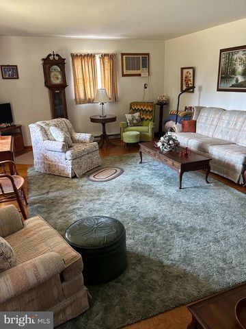 8221 STONE BRIDGE ROAD, Greencastle, PA 17225