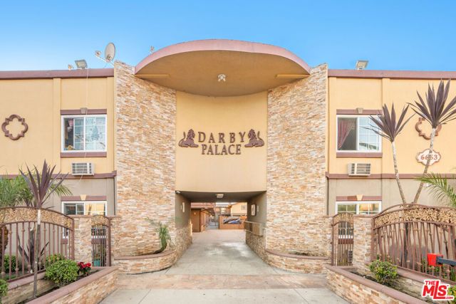 6653 Darby Avenue, Reseda (los Angeles), CA 91335