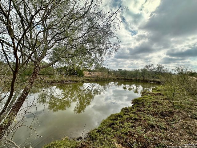 0 County Road 733, Moore, TX 78057