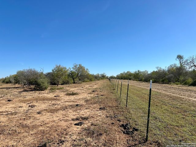 0 County Road 733, Moore, TX 78057