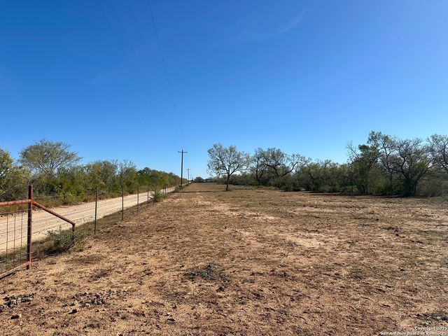 0 County Road 733, Moore, TX 78057