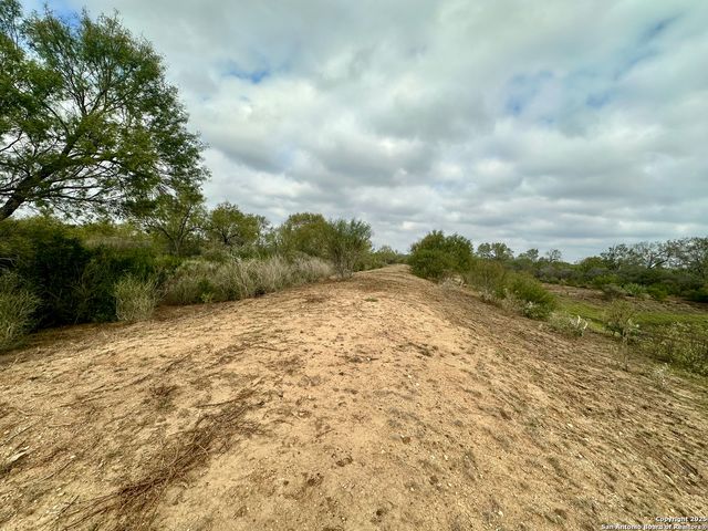 0 County Road 733, Moore, TX 78057