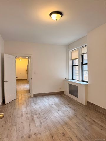 4330 46th Street 1K, Sunnyside, NY 11104