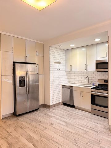 4330 46th Street 1K, Sunnyside, NY 11104