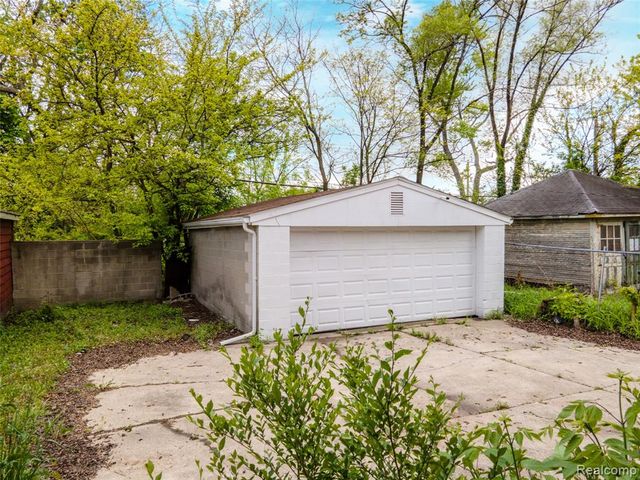 2509 Gladstone Street, Detroit, MI 48206