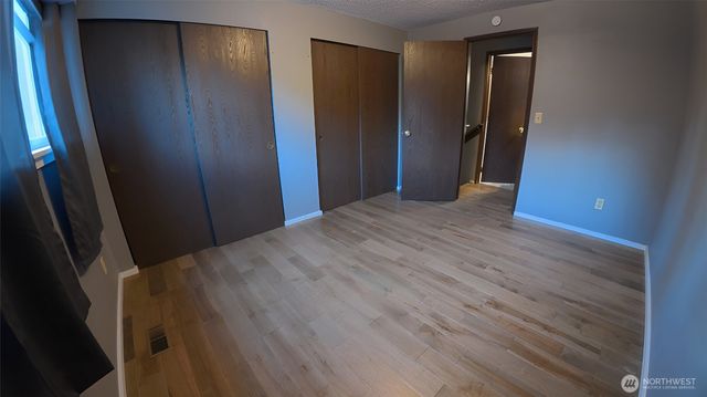 4421 60th Street Ct E, Tacoma, WA 98443