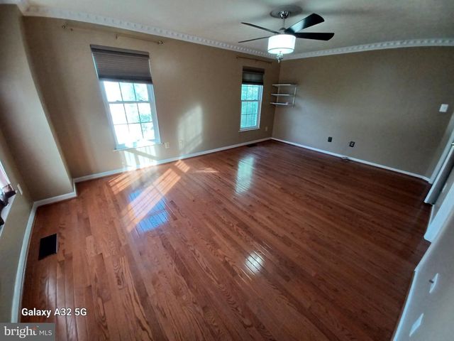 7852 CROSSBAY DR, Severn, MD 21144