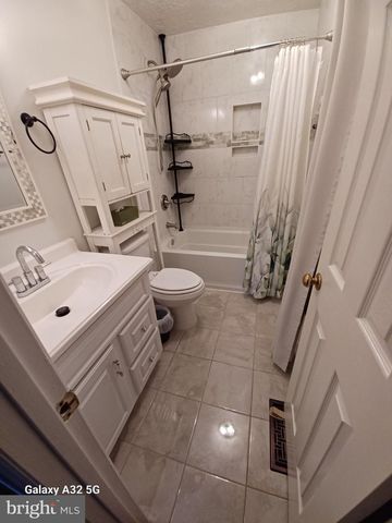 7852 CROSSBAY DR, Severn, MD 21144