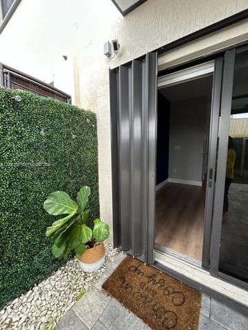 11335 SW 248th Ter, Homestead, FL 33032