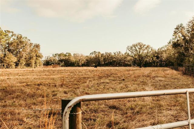 5812 N DORMANY ROAD, Plant City, FL 33565