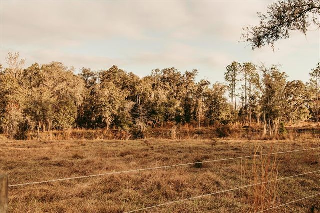 5812 N DORMANY ROAD, Plant City, FL 33565