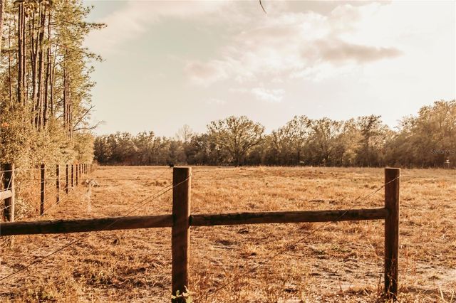 5812 N DORMANY ROAD, Plant City, FL 33565