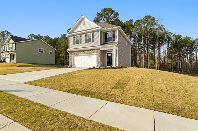 189 Pecan Valley Way, Four Oaks, NC 27524