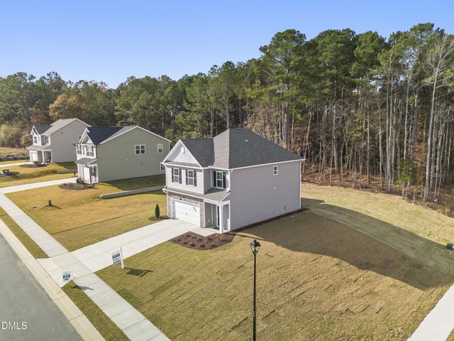 189 Pecan Valley Way, Four Oaks, NC 27524