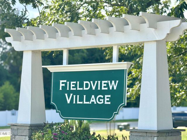 189 Pecan Valley Way, Four Oaks, NC 27524