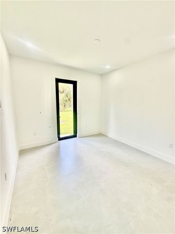 3206 10th AVE NE, Naples, FL 34120