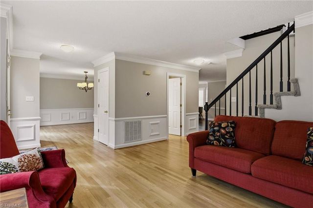 97 Shadylawn Drive, Winston-salem, NC 27104