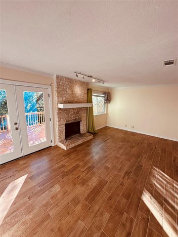 3529 North Hills DR B, Austin, TX 78731