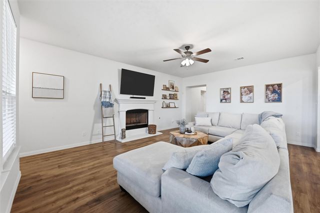 2005 Sun Star Drive, Haslet, TX 76052