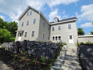 29 Goodwin St, Fitchburg, MA 01420