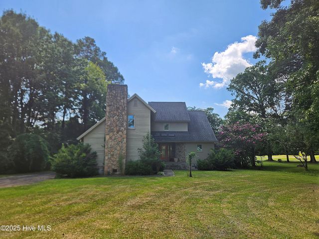 612 Short Spoon Circle, Rocky Mount, NC 27804