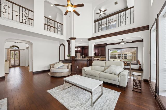 1126 Pinsonfork Drive, Spring, TX 77379