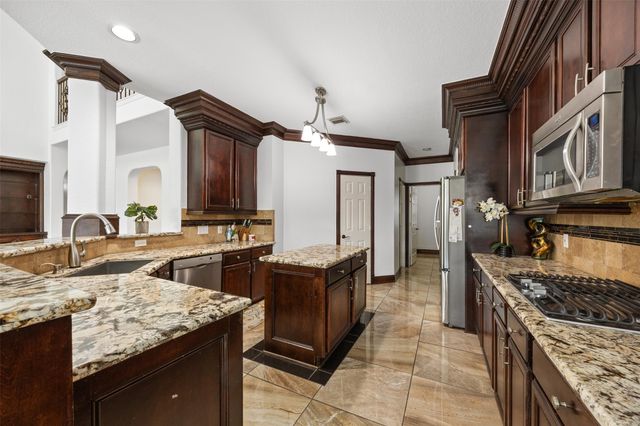 1126 Pinsonfork Drive, Spring, TX 77379