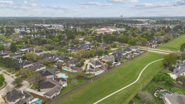 1126 Pinsonfork Drive, Spring, TX 77379