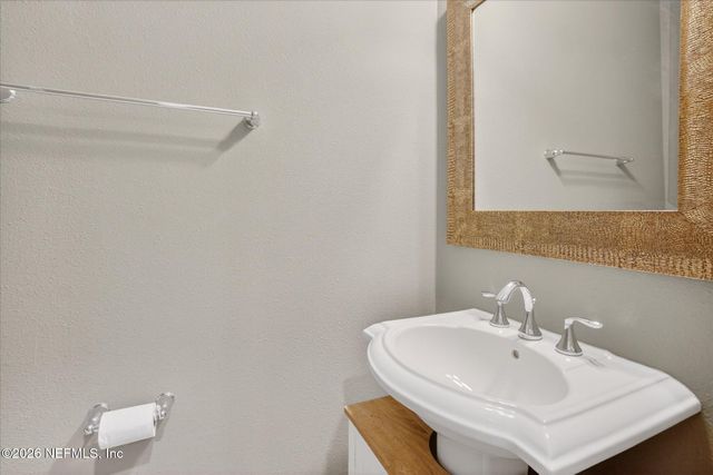 10013 LOGAN FALLS Court, Jacksonville, FL 32222