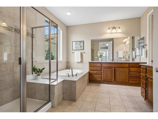 678 Eveningsong Dr, Castle Rock, CO 80104