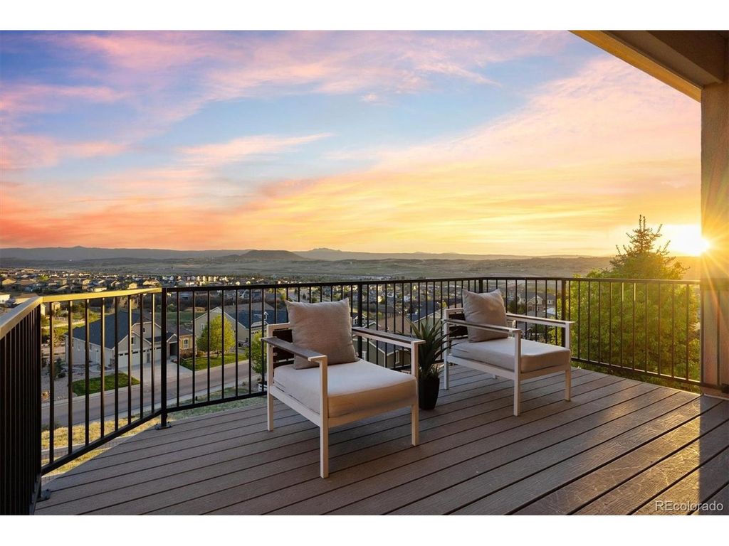 678 Eveningsong Dr, Castle Rock, CO 80104