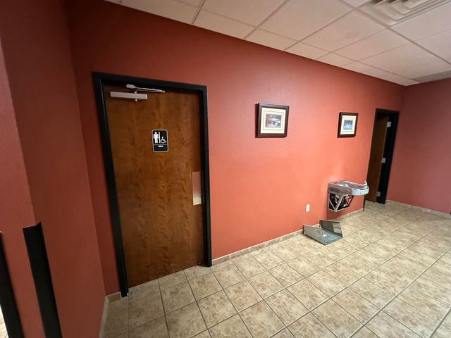 7603 East 32nd Street, Joplin, MO 64804