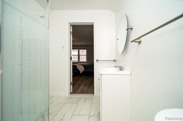 18951 Santa Rosa Drive, Detroit, MI 48221