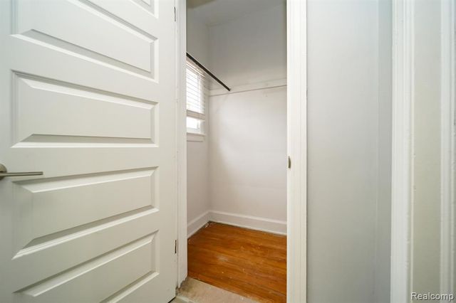 18951 Santa Rosa Drive, Detroit, MI 48221