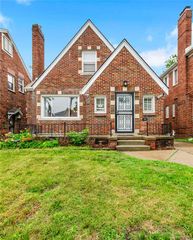 18951 Santa Rosa Drive, Detroit, MI 48221