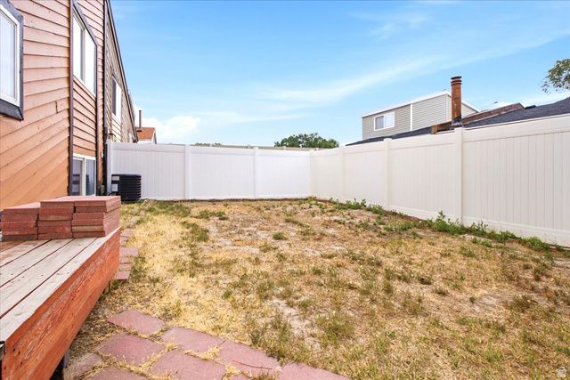 2324 W 4175 S, Taylorsville, UT 84129