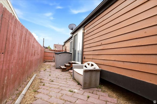 2324 W 4175 S, Taylorsville, UT 84129
